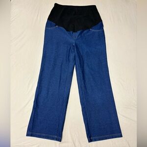 *Bundle 5 for $20! Time and Tru Maternity Boyfriend Jeggings, Medium (8/10)